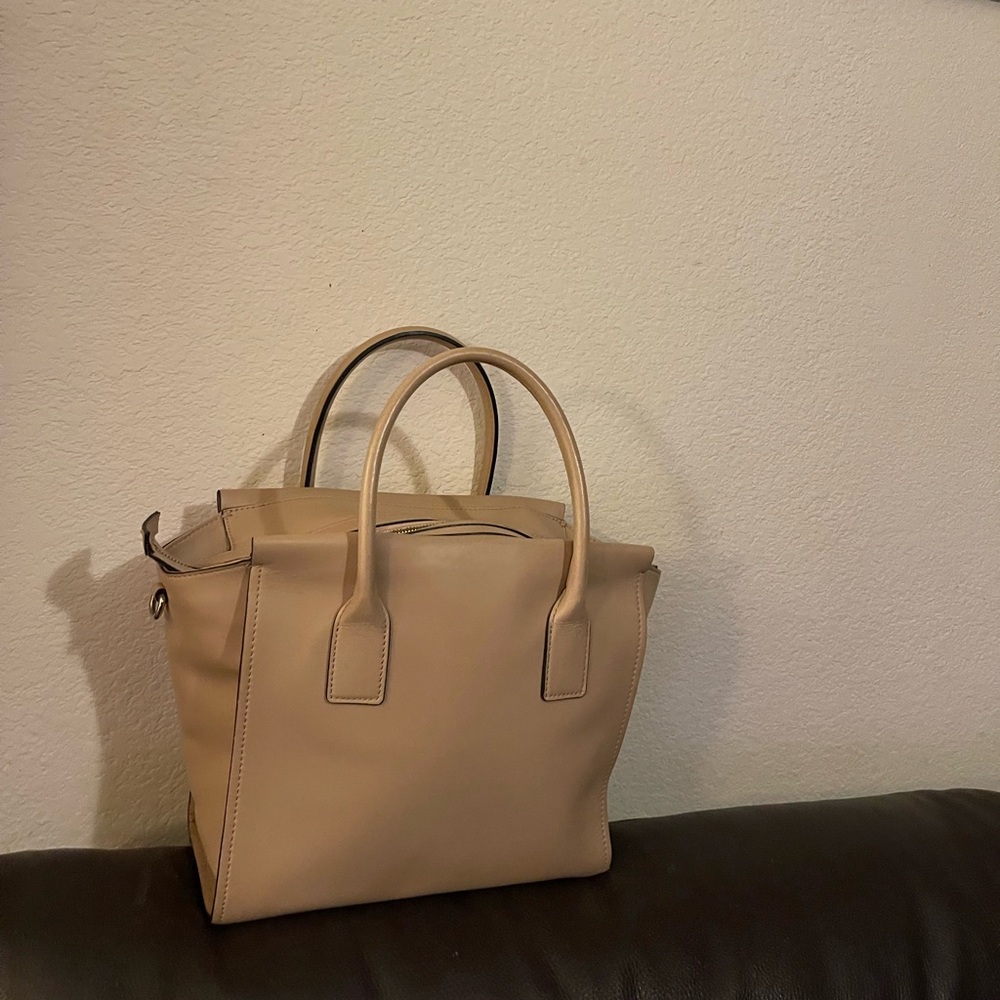 Kate Spade please check all picture of condition - Picture 4 of 17